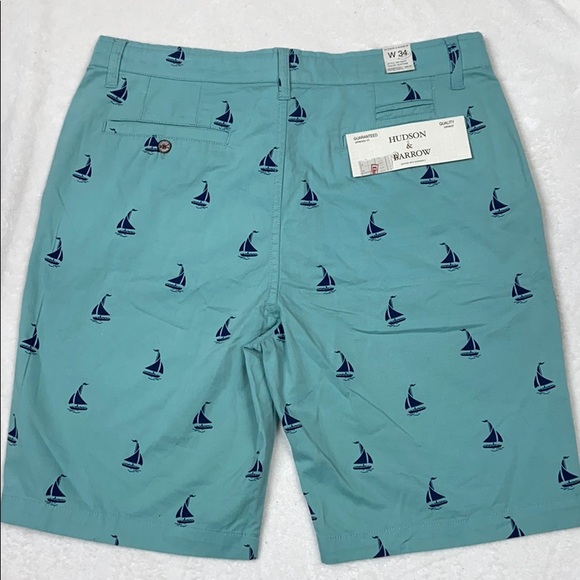 [ HUDSON & BARROW ] Sailboat Flat Front Shorts - Picture 2 of 3